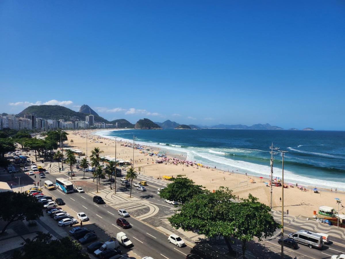 Apartamento Apto Com Vista Total Da Praia De Copacabana Tc802 *